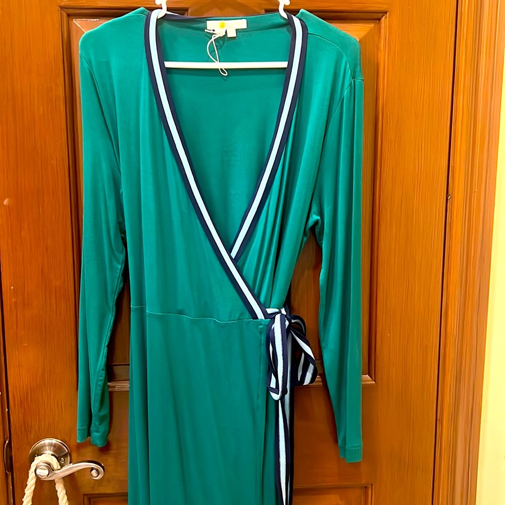 Boden Green Wrap Dress size 10P